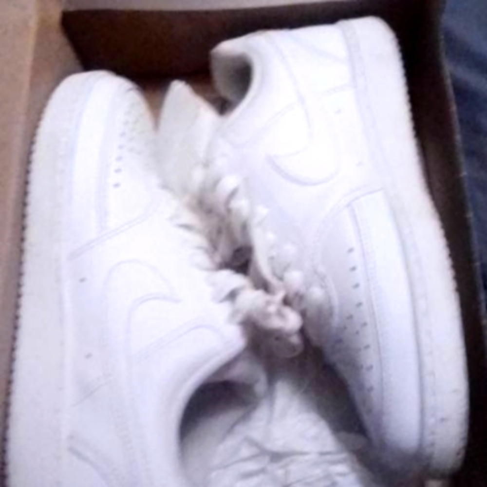 Nike Women's White Court Vision Shoes Size 7